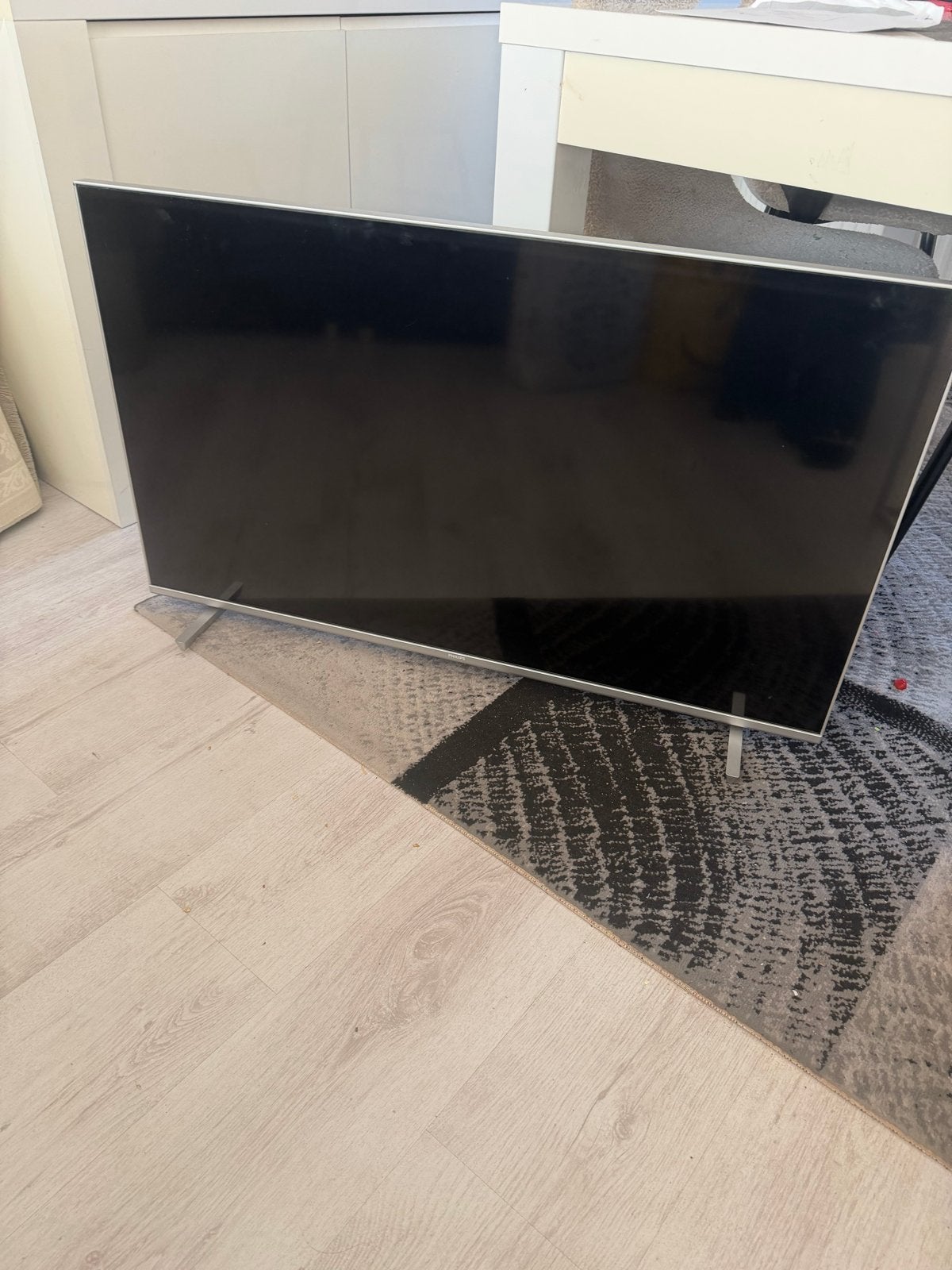 Philips TV met zwart scherm - defect voor onderdelen/reparat, Ophalen, Niet werkend, Philips