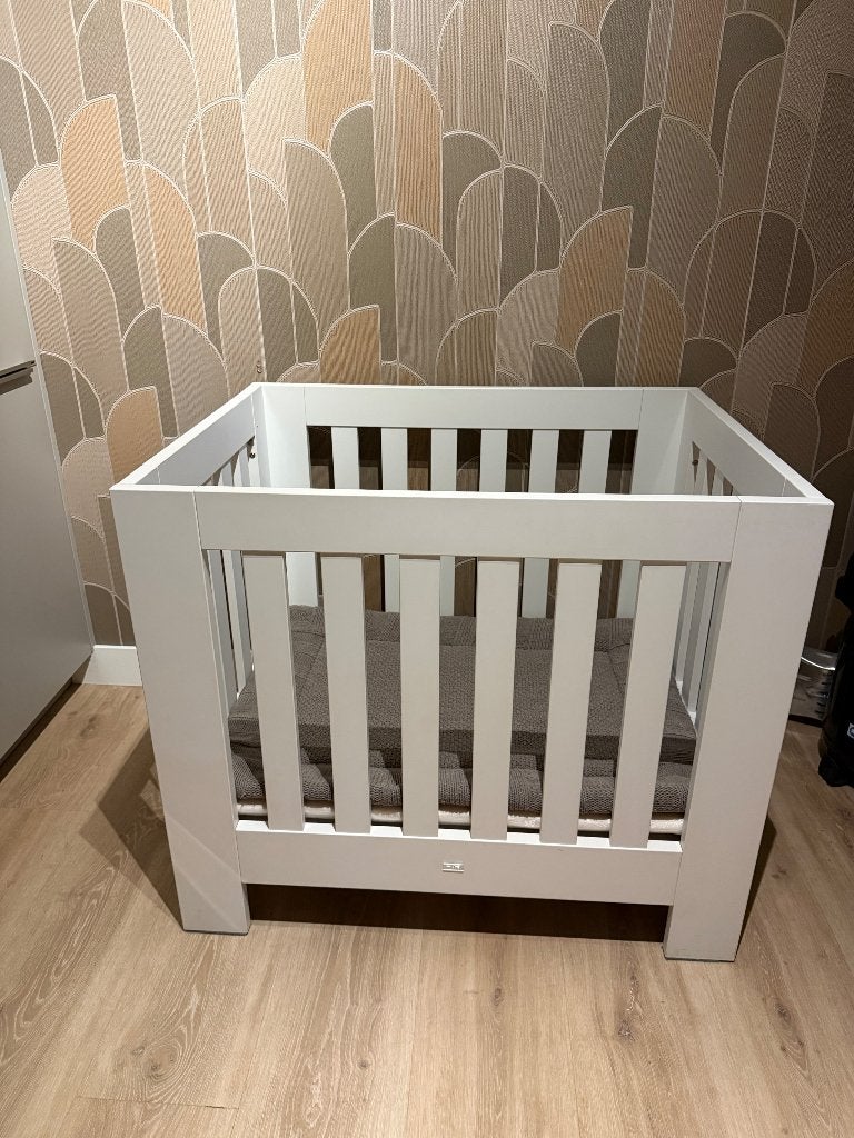 Nette box, Kinderen en Baby's, Ophalen, Zo goed als nieuw, Boxkleed