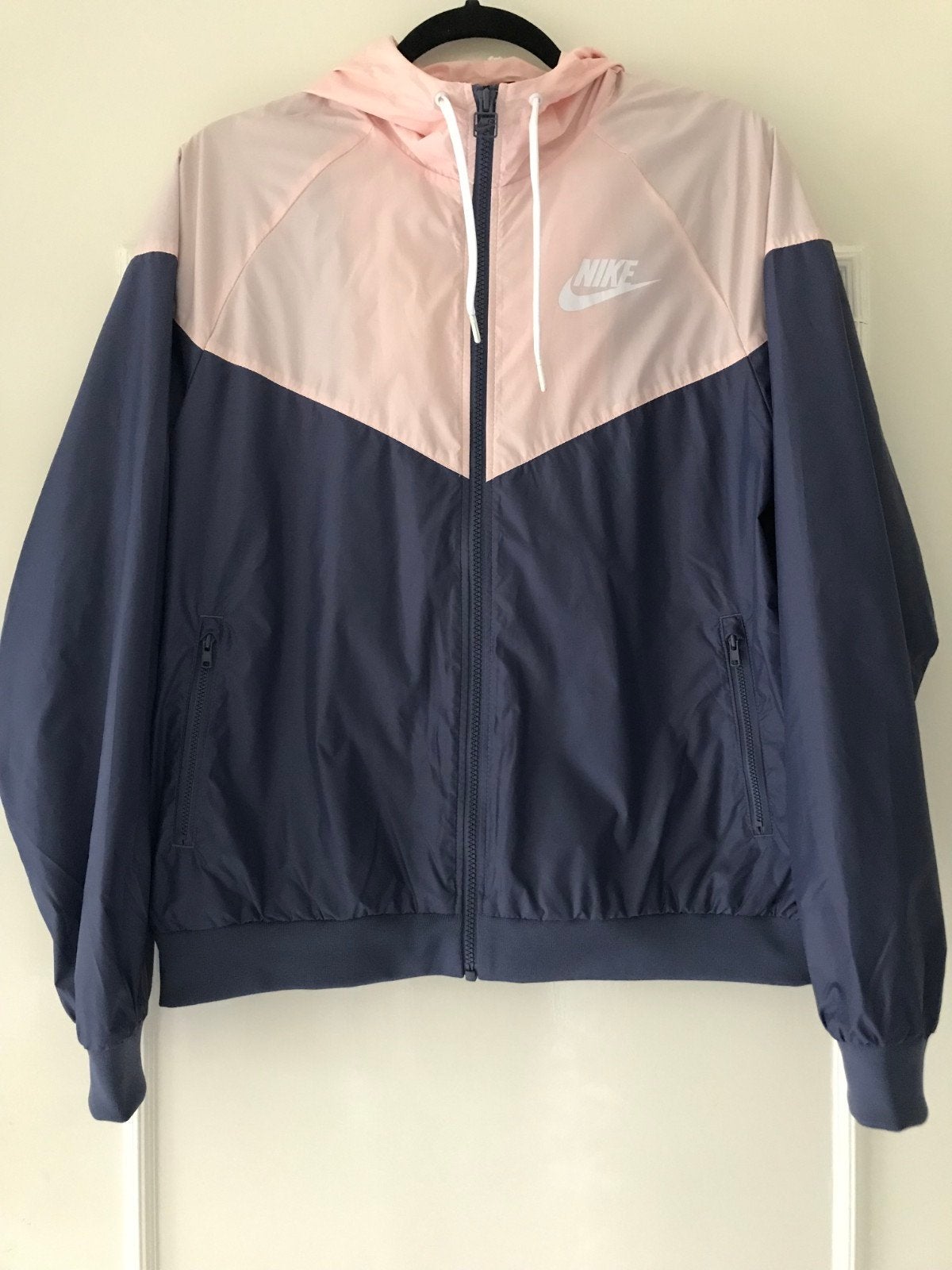 Nieuwe Nike jas maat M, Verzenden, Nieuw