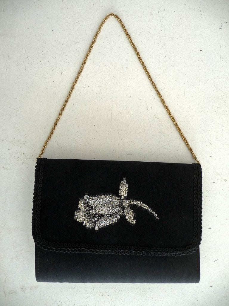 Zwart avondtasje met goudkleurige roos., Ophalen of Verzenden, Zo goed als nieuw, Zwart, Avondtasje