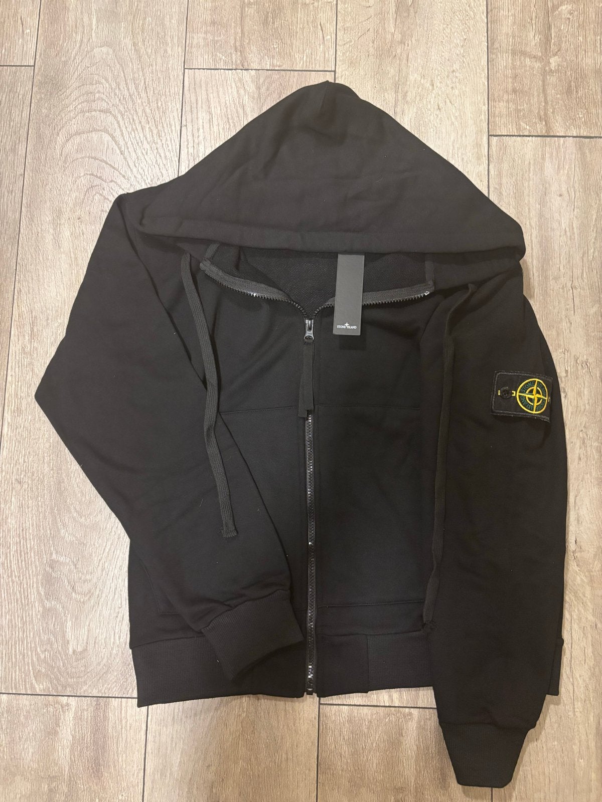 Stone Island Vest Zwart - Nieuw met prijskaartje - Maat M, Kleding | Heren, Ophalen of Verzenden, Nieuw