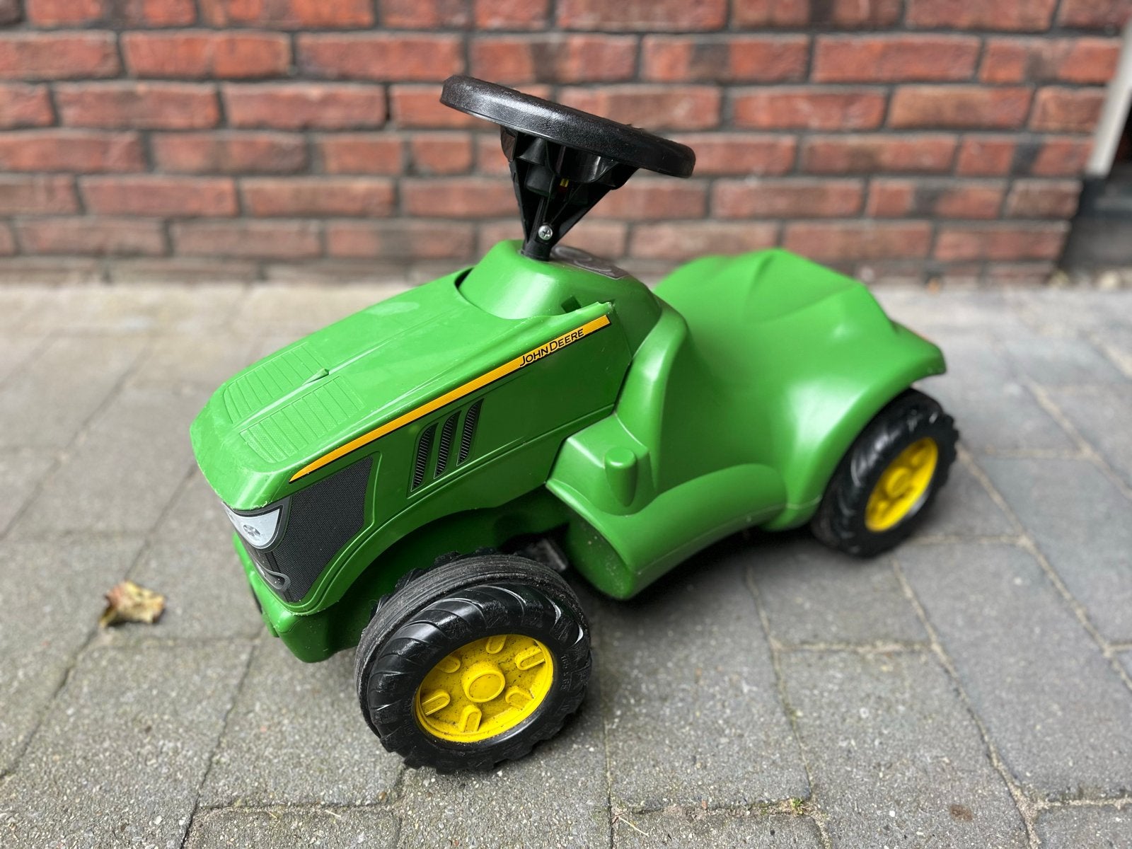 John Deere loopauto/tractor voor kinderen, Ophalen of Verzenden, Zo goed als nieuw, Trapvoertuig