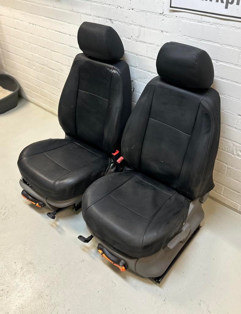Volkswagen Caddy stoelen inclusief leren stoelhoezen, Ophalen, Volkswagen