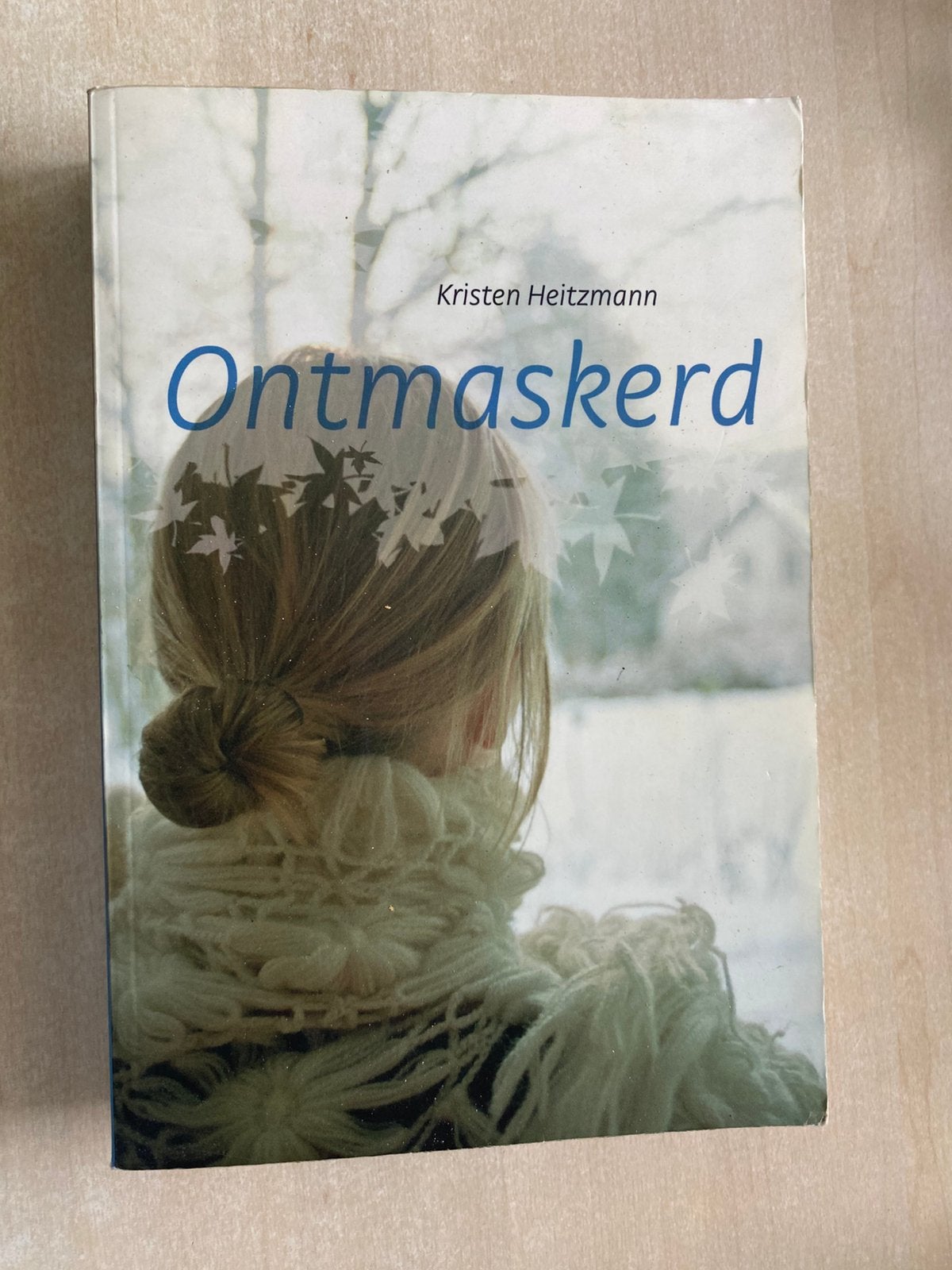 Ontmaskerd (Kristen Heitzmann), Boeken, Ophalen of Verzenden, Gelezen