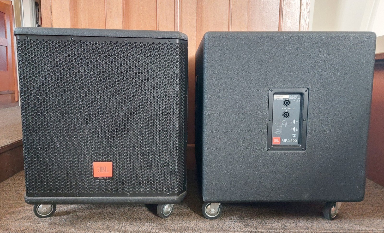 JBL MRX18S Subwoofers, Zo goed als nieuw, Basreflex, Ophalen, 150 watt of meer