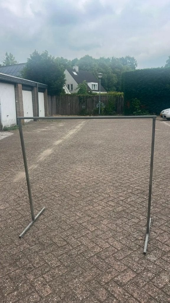Kledingrekken, Ophalen, Gebruikt