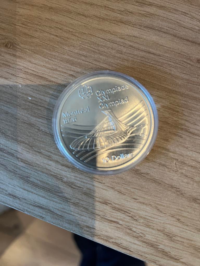 Zilveren 10 Dollar Munt Canada Montreal 1976 Olympische Spel, Ophalen of Verzenden, Noord-Amerika, Losse munt, Zilver