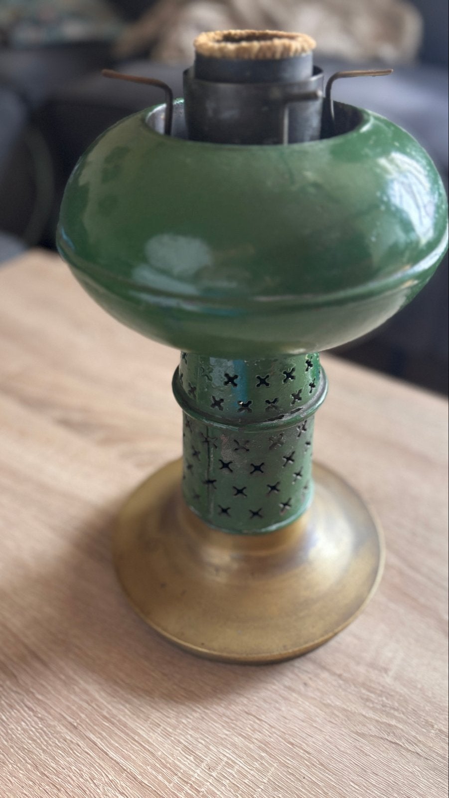 Vintage olielamp / petroleumlamp - groen en messing, Ophalen
