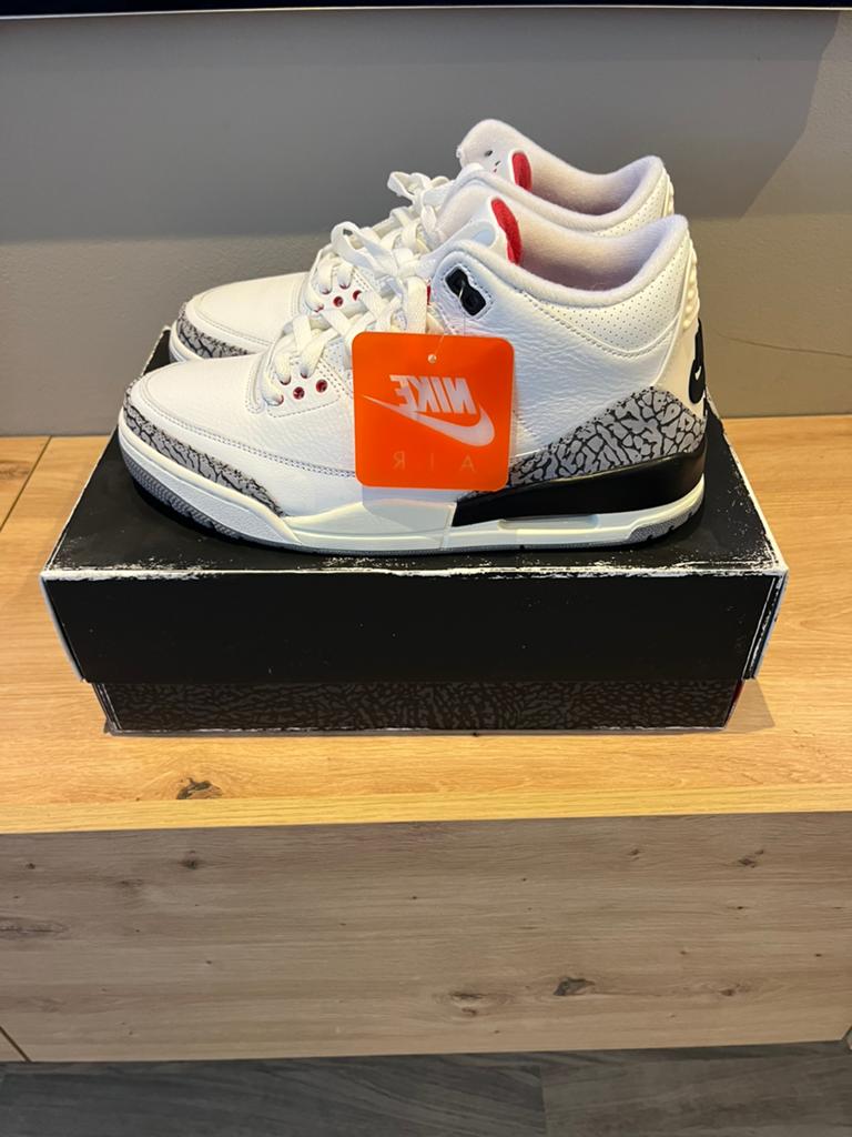 Nike Jordan 3 Cements -43 Nieuw, Ophalen of Verzenden, Nieuw, Sneakers of Gympen