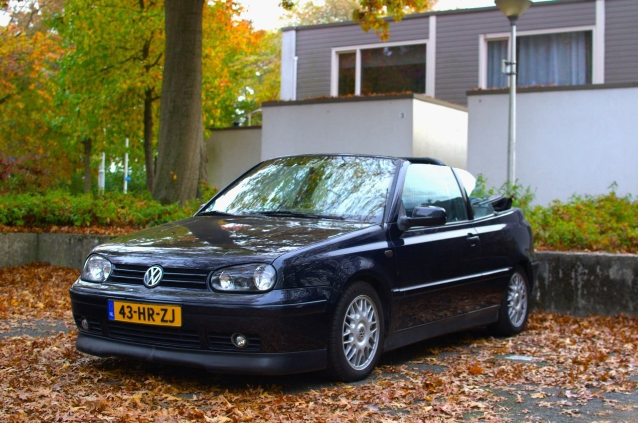 Volkswagen 3.5 Golf 2.0 Cabriolet 85KW 2001 Blauw, Voorwielaandrijving, 4 cilinders, 1200 kg, Handgeschakeld
