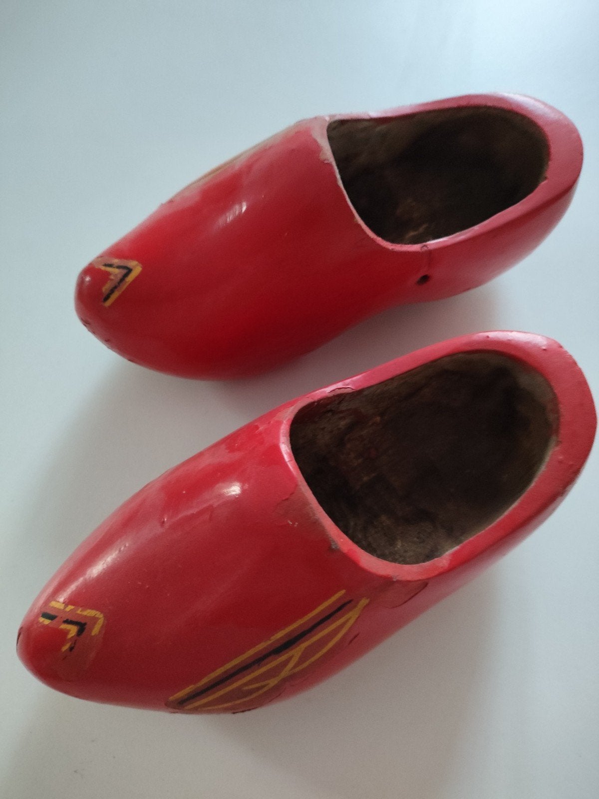 Rode houten klompen - Decoratief, Ophalen of Verzenden