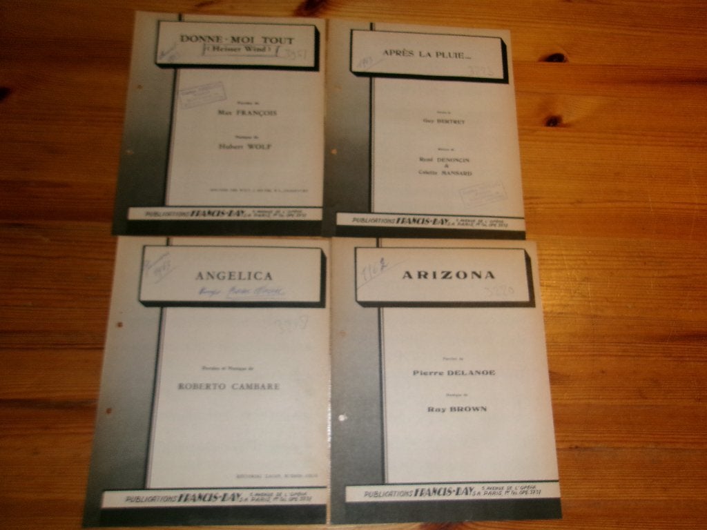 Diverse bladmuziek - publications francis day 10, Gebruikt, Gitaar, Ophalen of Verzenden, Artiest of Componist