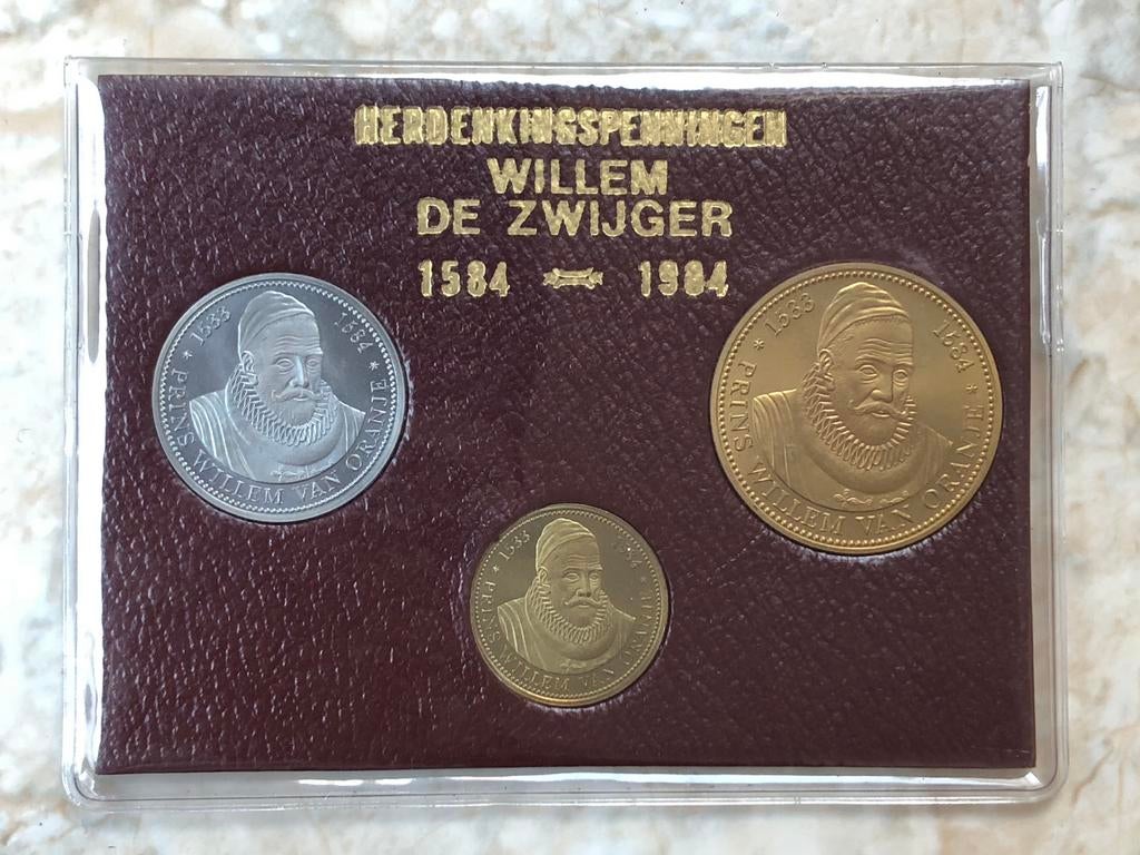 Herdenkingspenningen Willem de Zwijger 1584-1984, Verzenden, Overige materialen, Nederland