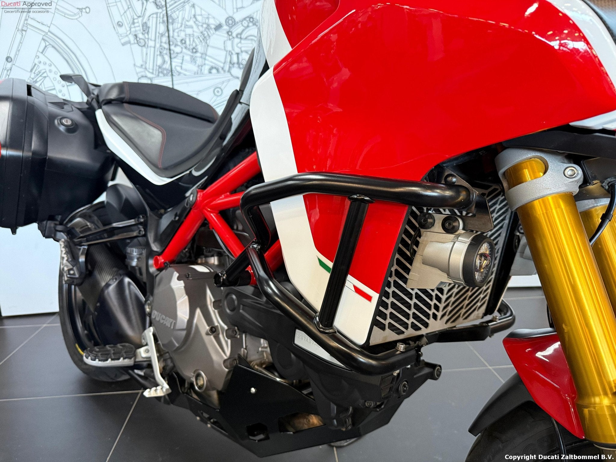 Ducati MULTISTRADA 1260 PIKES PEAK (bj 2020), Motoren, Toermotor, Handgeschakeld, Gebruikt, Bedrijf