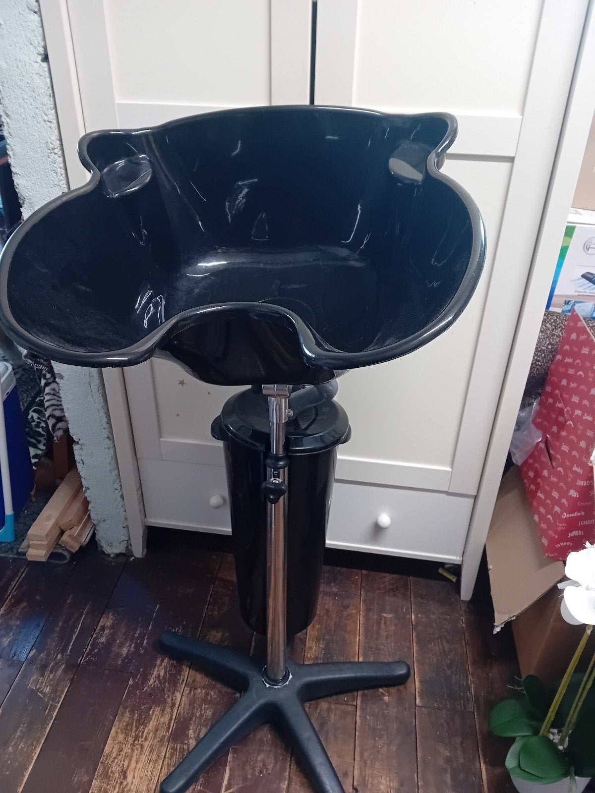 kappers wasbak, Ophalen