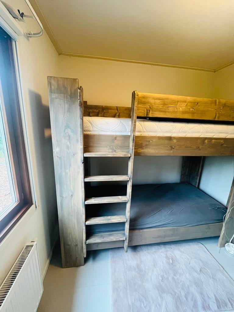 Stapelbed ZGAN inclusief lattenbodems, Ophalen, Tweepersoons, Zo goed als nieuw, 180 cm