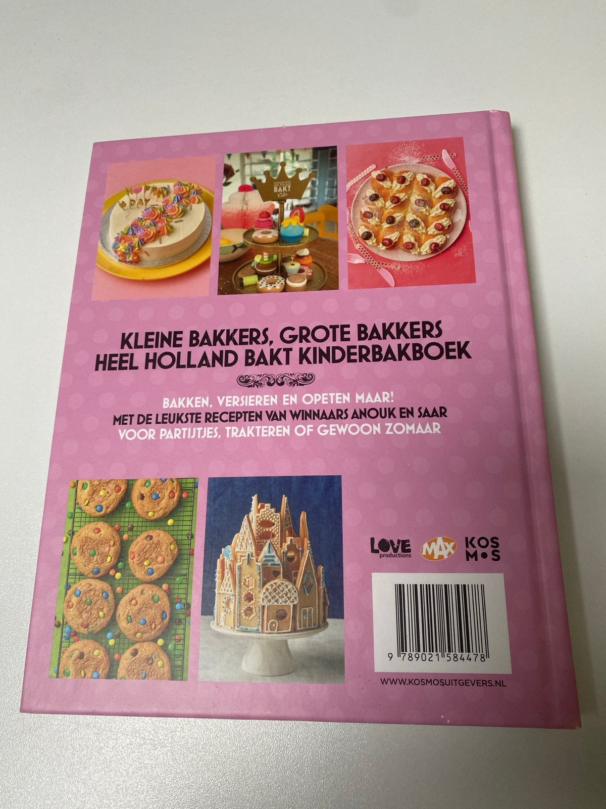 Heel Holland Bakt Kinderbakboek Seizoen 2, Boeken, Ophalen of Verzenden, Zo goed als nieuw, Nederland en België, Taart, Gebak en Desserts