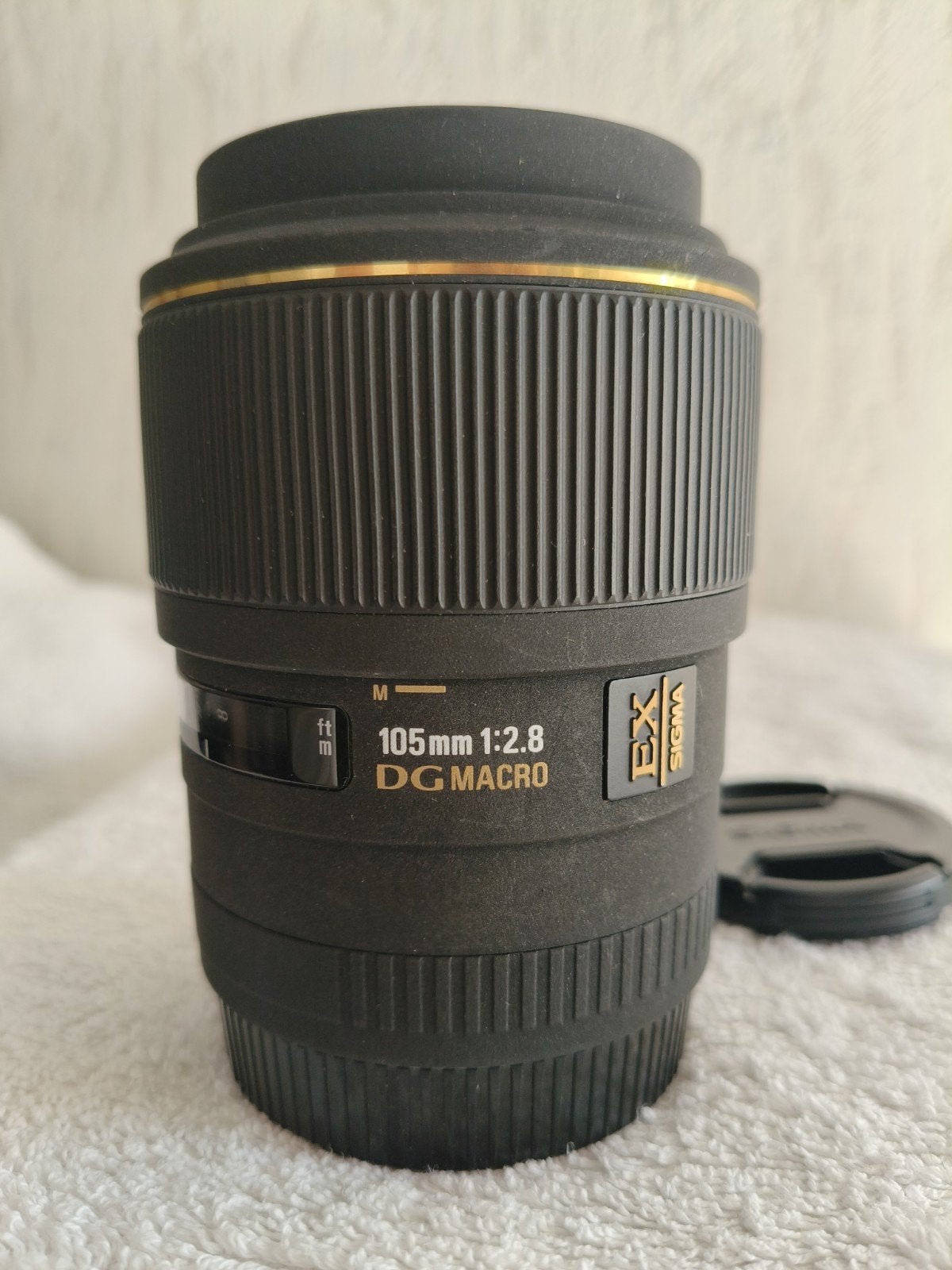 Sigma 105mm 1:2.8 DG Macro lens voor Canon EF, Ophalen, Sigma, Zo goed als nieuw, Macrolens