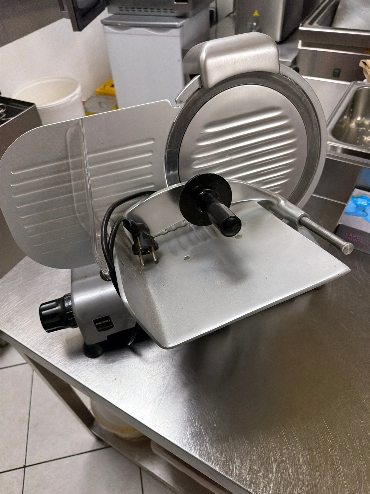 Professionele vleessnijmachine - Ideaal voor horeca, Ophalen of Verzenden, Gebruikt
