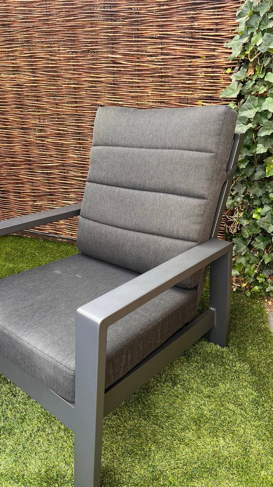 Tierra Outdoor Valencia loungestoel charcoal frame - Zwarte, Ophalen, Zo goed als nieuw, Aluminium, Verstelbaar