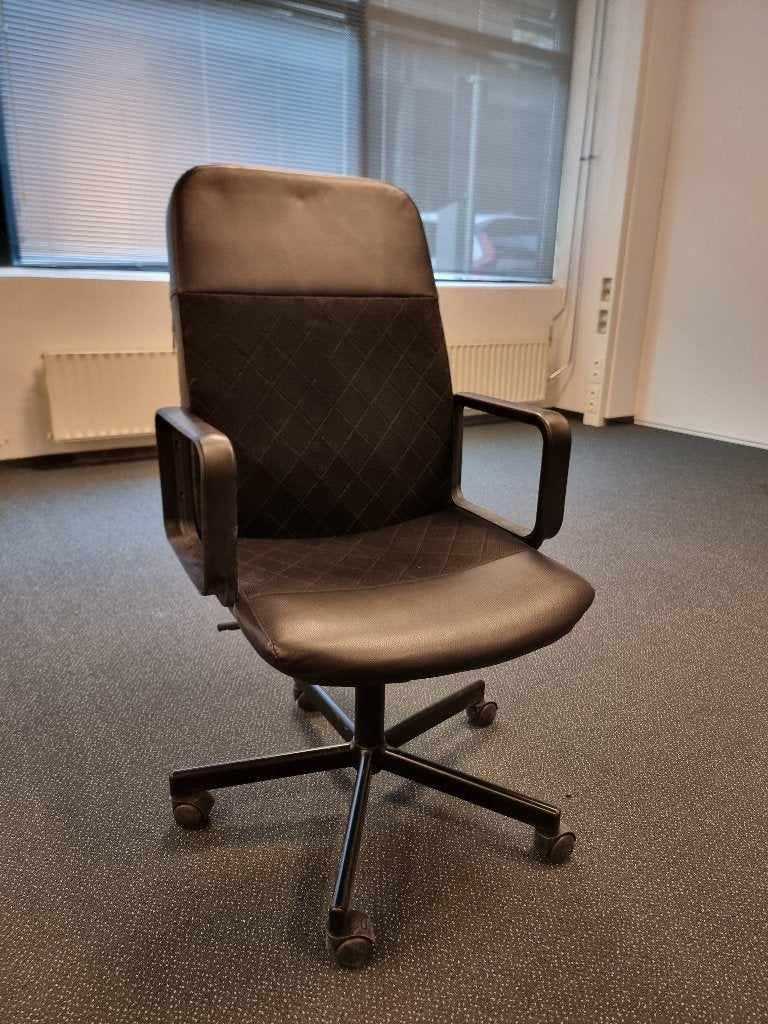 IKEA bureaustoel RENBERGET, Ophalen, Zo goed als nieuw, Zwart, Bureaufiets