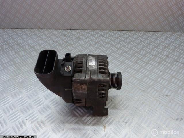 Dynamo BMW 1-serie F20 F21 F30 dynamo n13 motoren, Gebruikt, Ophalen of Verzenden, BMW, BMW