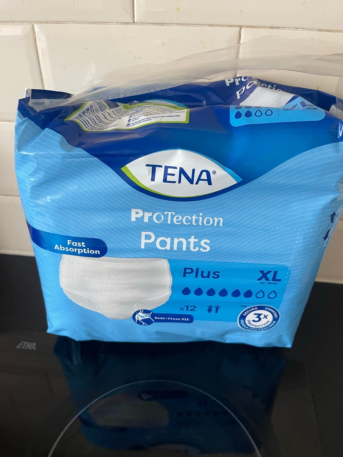 Tena protection pants, Ophalen of Verzenden, Nieuw