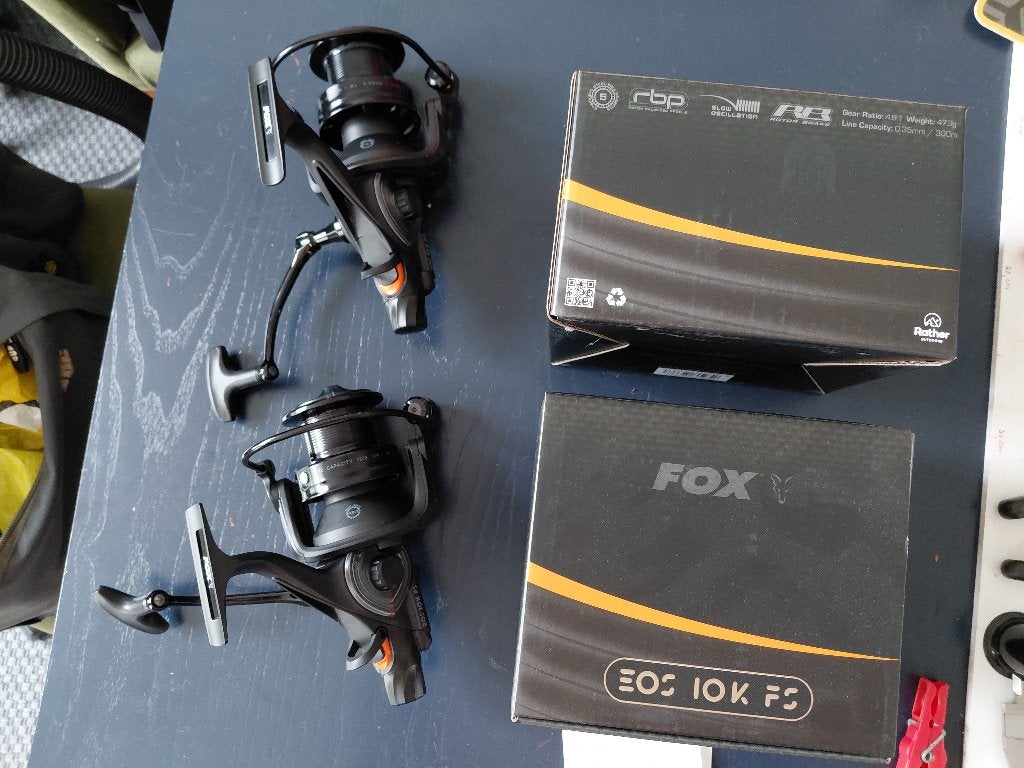 2 maal Fox EOS 10KFS nieuw, Watersport en Boten, Hengelsport | Karpervissen, Ophalen, Nieuw, Overige typen