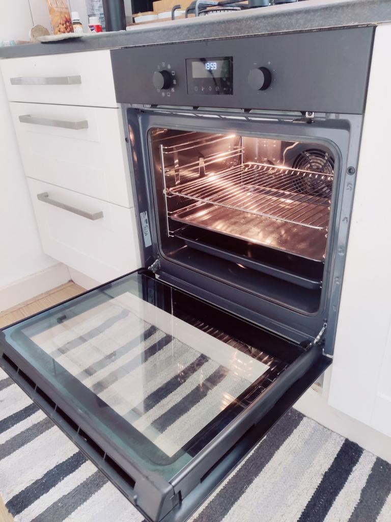 IKEA BRANDBO heteluchtoven zwart l Forced air hoven black, Witgoed en Apparatuur, Ovens, Ophalen, Gebruikt, Inbouw