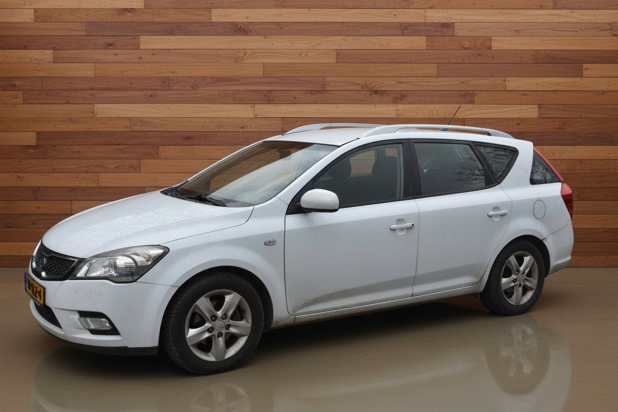Kia cee'd Sporty Wagon 1.6 CRDi Navigator Plus Pack | NO APK, Auto's, Voorwielaandrijving, Euro 5, Stof, Gebruikt