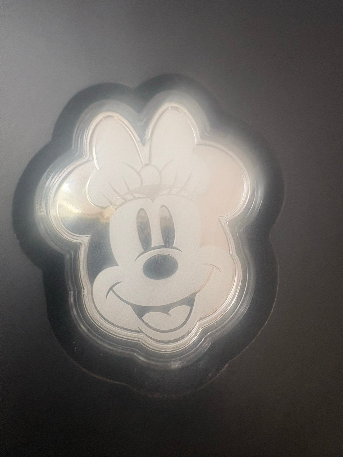 Disney Minnie Mouse Zilveren Munt - Pure Silver Collectible, Verzamelen, Ophalen of Verzenden, Mickey Mouse, Nieuw, Overige typen