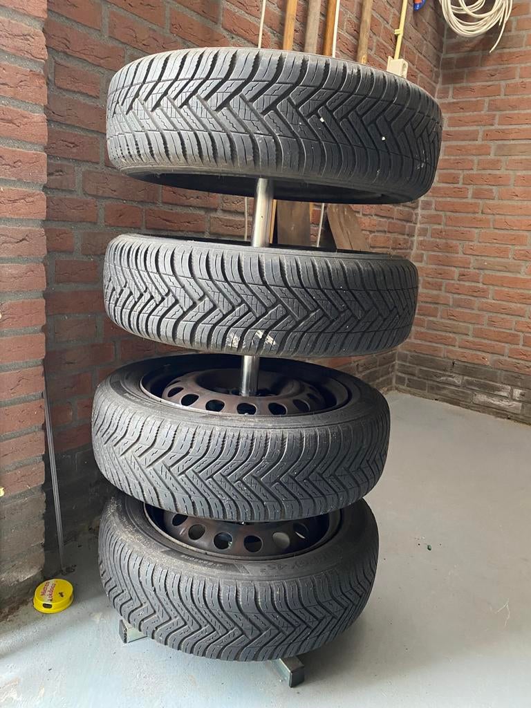 4 wielen all season 107, C1, Aygo, Ophalen of Verzenden, Gebruikt