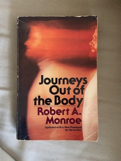 Journeys out of the body - Robert A Monroe, Ophalen of Verzenden, Gelezen, Spiritualiteit algemeen, Overige typen