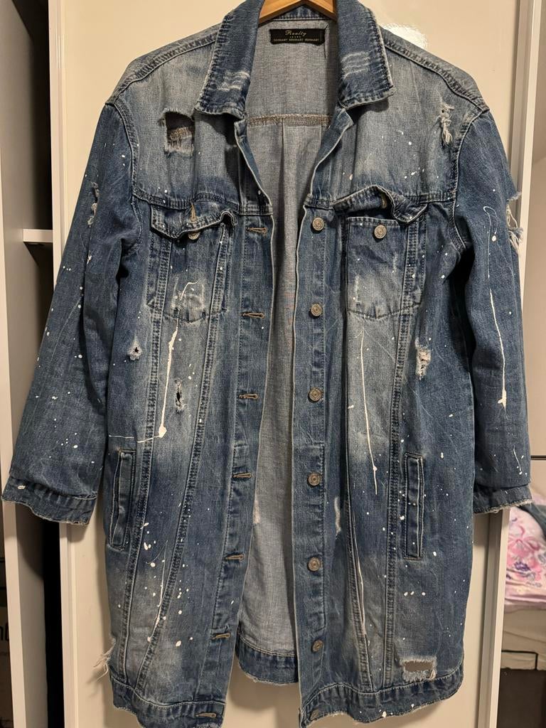 Blauwe spijkerjas met verfspatten, Ophalen of Verzenden, Zo goed als nieuw, Maat 38/40 (M), Blauw