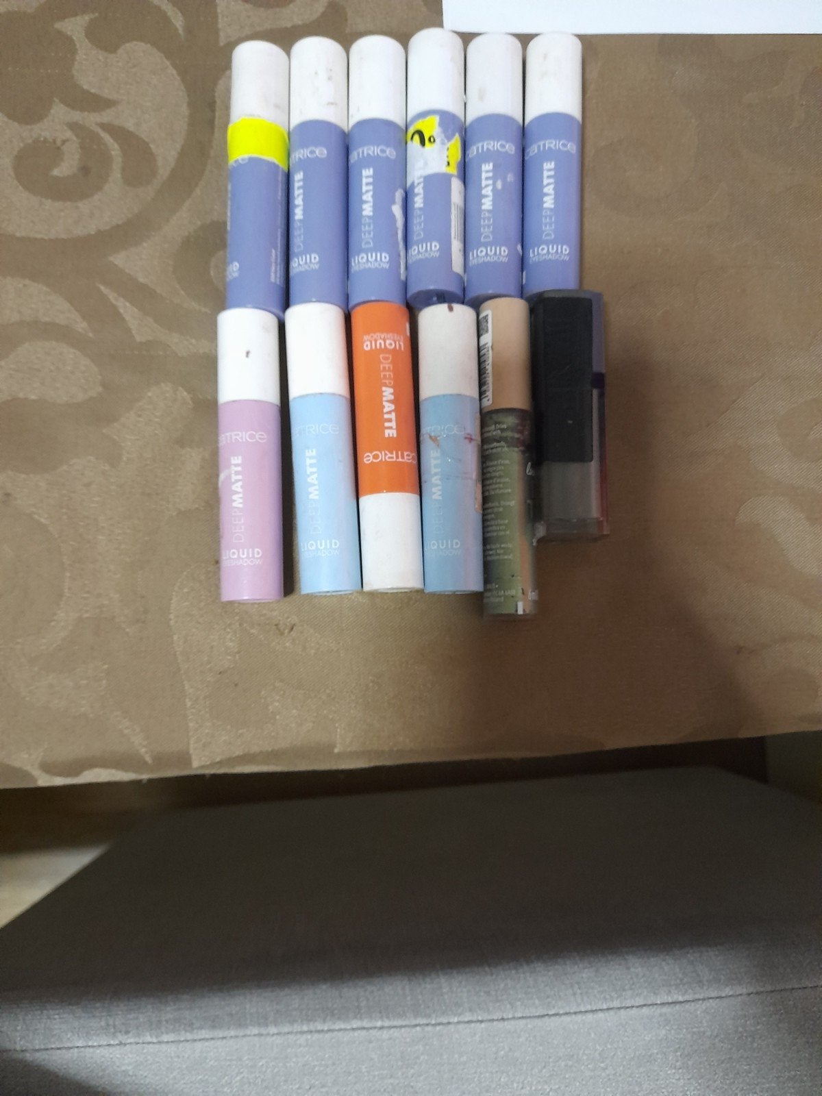 Catrice Deep Matte Liquid Eyeshadow LEES BESCHRIJVING, Ophalen, Gebruikt, Make-up, Overige kleuren