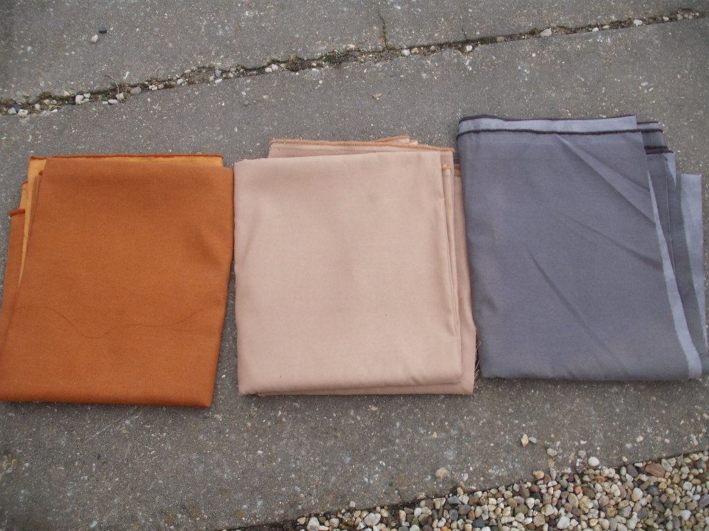 3 lappen stof meubelstof gordijnstof 1.50 x 2.50 in 1 koop, Ophalen, Overige materialen, Overige kleuren, 120 cm of meer