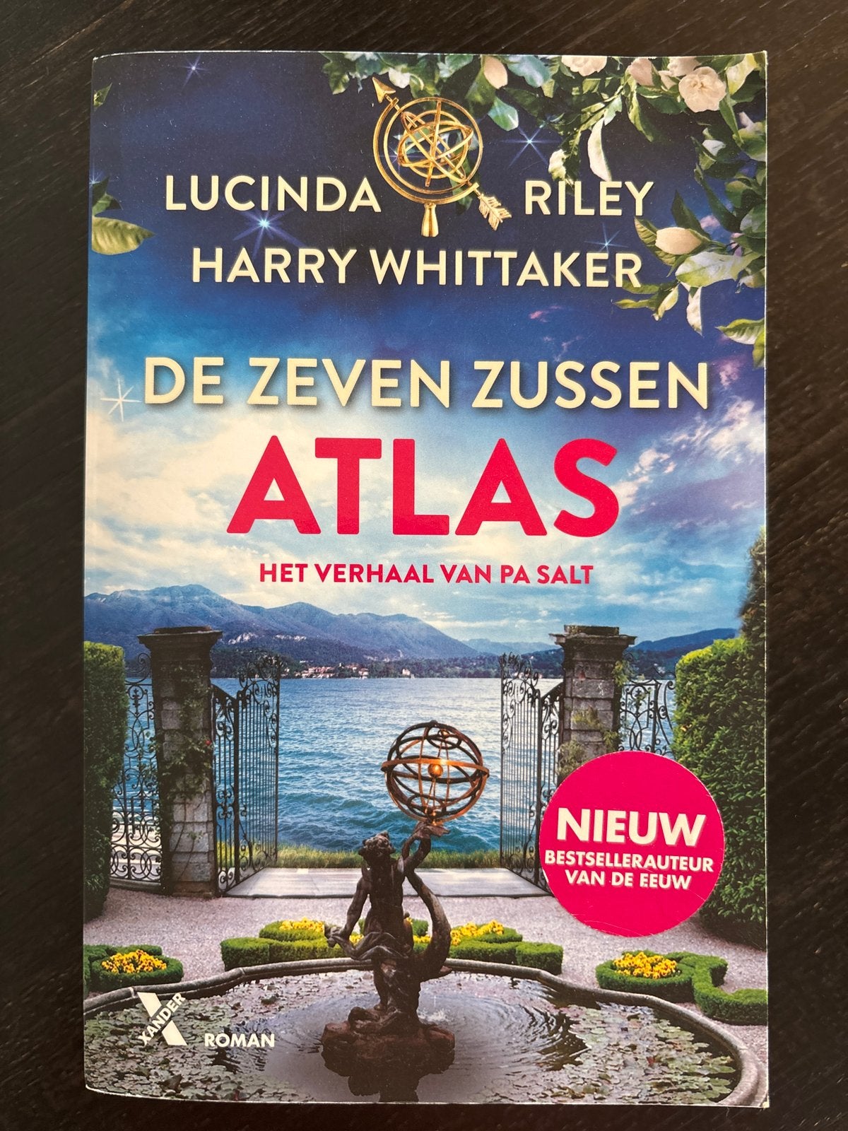 De Zeven Zussen: Atlas - Het verhaal van Pa Salt, Boeken, Ophalen of Verzenden, Zo goed als nieuw, Nederland
