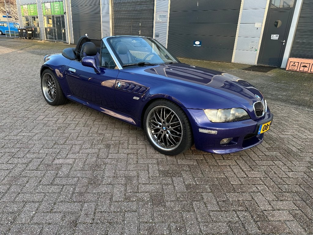 BMW Z3 2.8 Roadster individual 1999 Velvet Blauw, Achterwielaandrijving, Cabriolet, Blauw, Open dak
