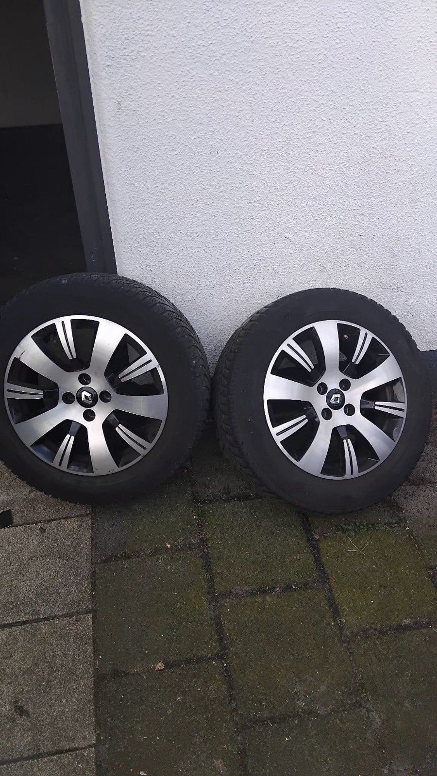 Velgen met winterbanden 205/60 R16 voor Renault, Ophalen, Gebruikt, 16 inch, Banden en Velgen