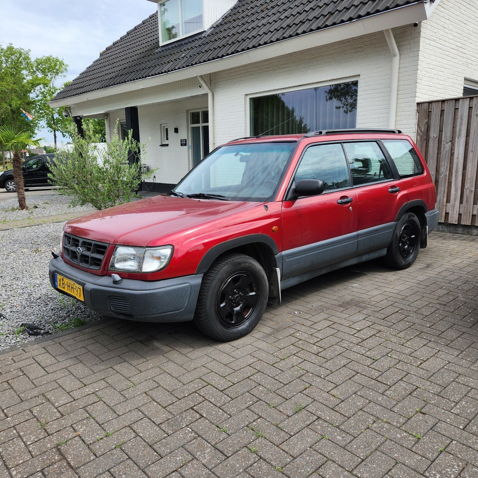 Subaru Forester 2.0 92KW 1998 Rood, Auto's, Subaru, 1994 cc, 4 cilinders, Origineel Nederlands, Particulier