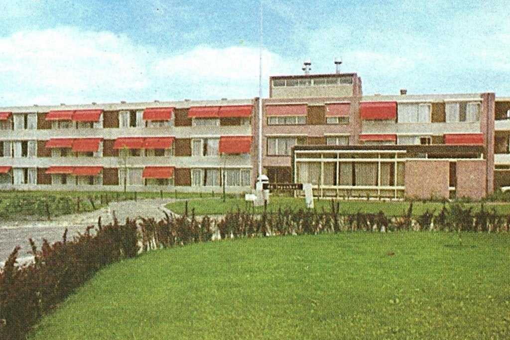 37317 Helvoirt N Br 1976 Gelopen met postzegel, Verzamelen, Ansichtkaarten | Nederland, Ophalen of Verzenden, 1960 tot 1980, Gelopen