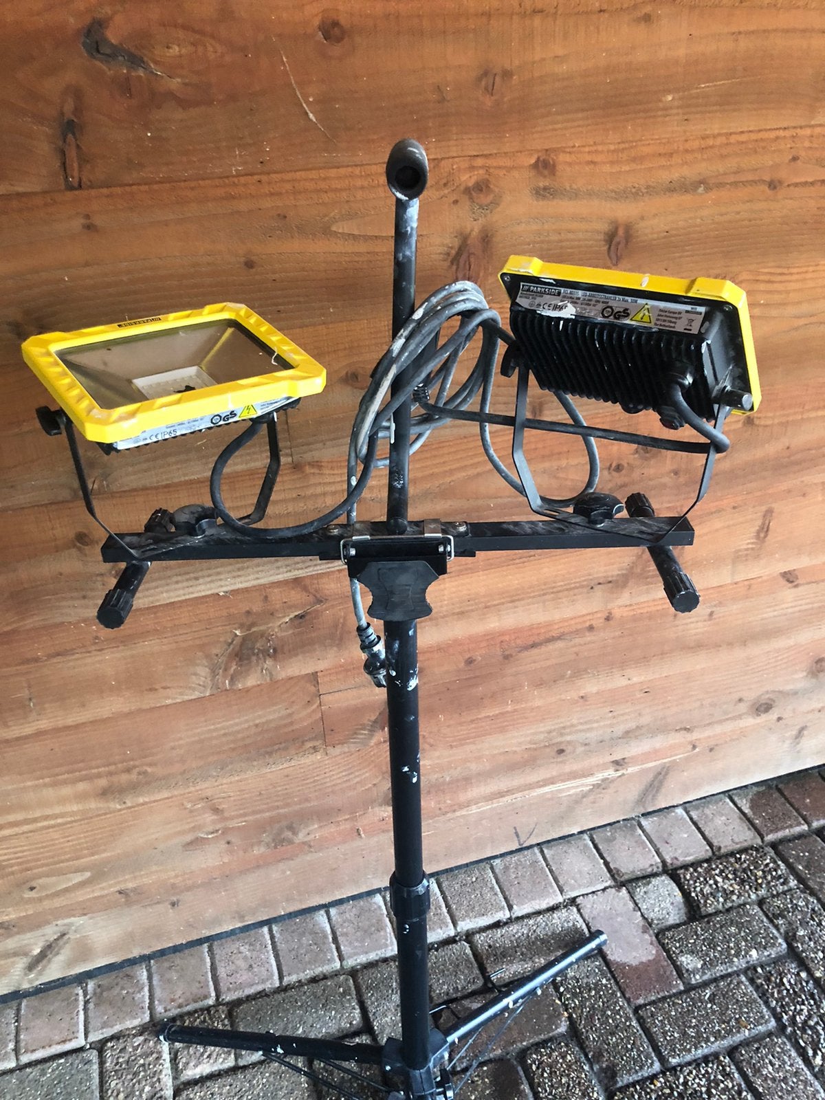 Bouwlamp led . Dubbel. €20.00, Ophalen, Gebruikt