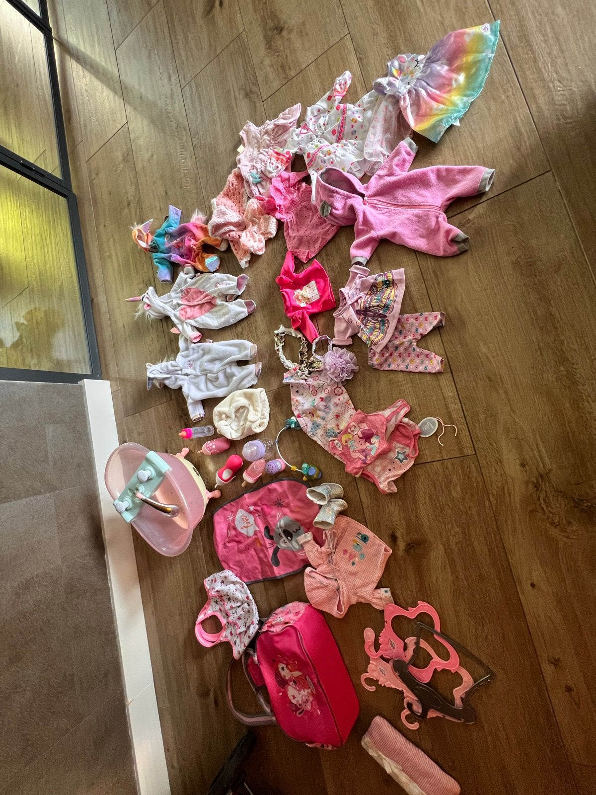 Grote set Baby Born met kinderwagen en veel accessoires, Ophalen of Verzenden, Gebruikt, Babypop