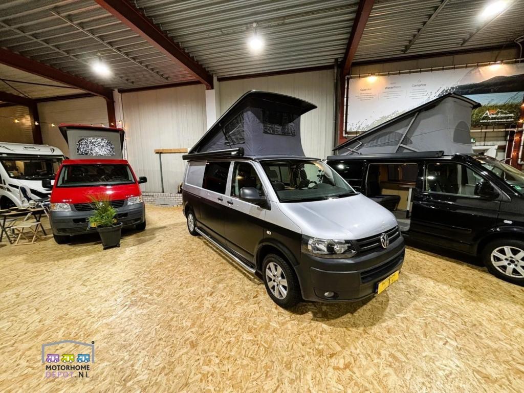 Volkswagen T5 | 2015 | Euro 4 | 4 slaapplaatsen | Org.NL, Buscamper of Camperbus, Koelkast, Volkswagen, Bedrijf