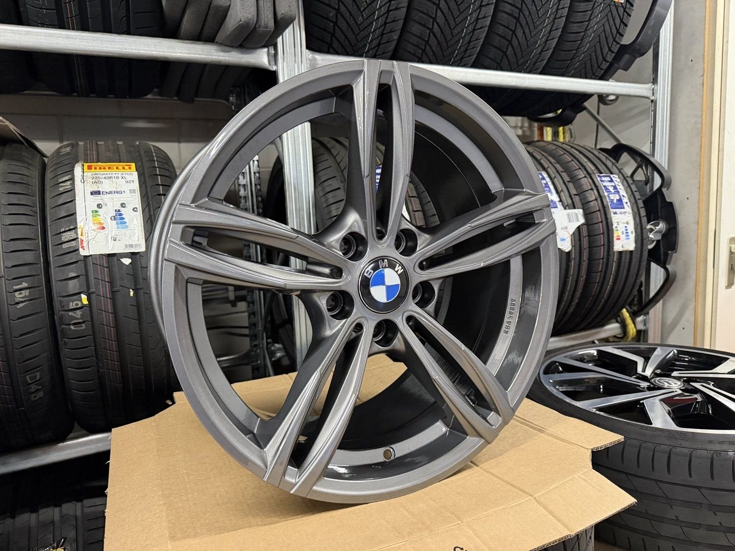 NIEUW 18inch BMW M3/M4 Style Breedset Velgen! 5x120 E90 F30, 18 inch, -, -, Banden en Velgen