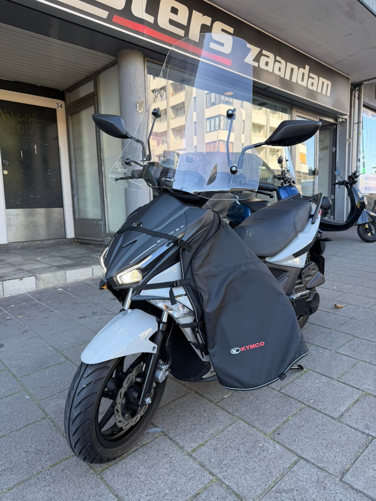 Kymco super 8 2025 45km  4800km NIEUWSTAAT, Kymco, Maximaal 45 km/u, Ophalen of Verzenden, Zo goed als nieuw