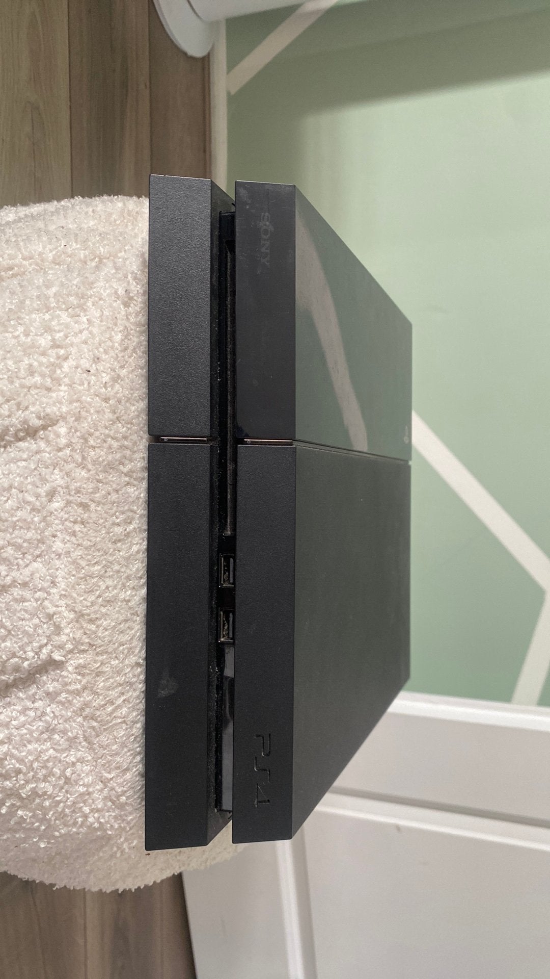 Ps4 met 1 spel (kijk Description), Ophalen, Met games, Zonder controller, 1 TB