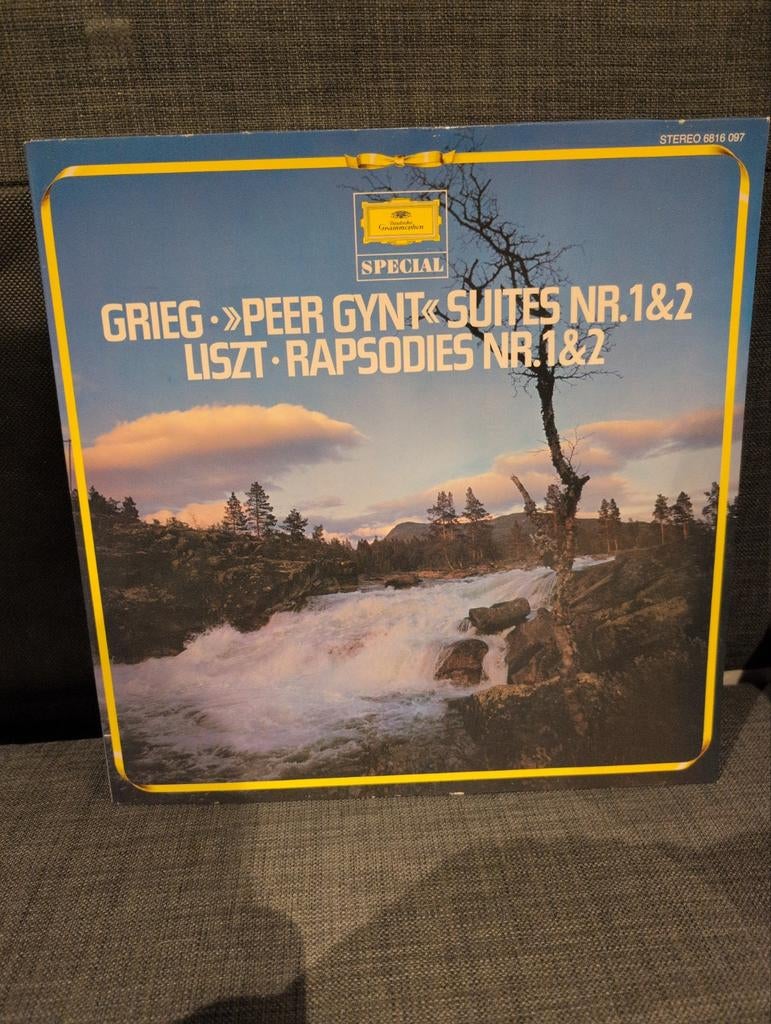 LP - Grieg - Peer Gymt Suites 1&2 & Liszt Rapsodies 1&2, Kamermuziek, Ophalen of Verzenden, Zo goed als nieuw, Romantiek
