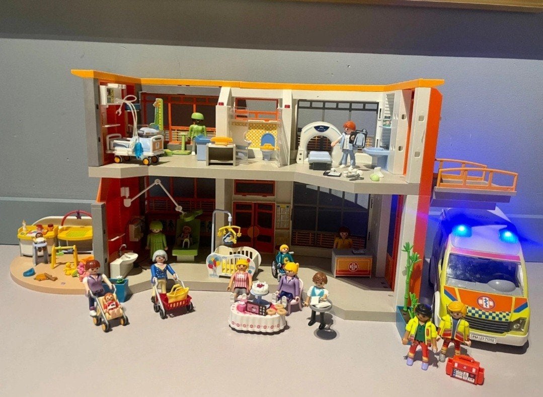 Playmobil kinder ziekenhuis ambulance restaurant terras, Ophalen of Verzenden, Zo goed als nieuw