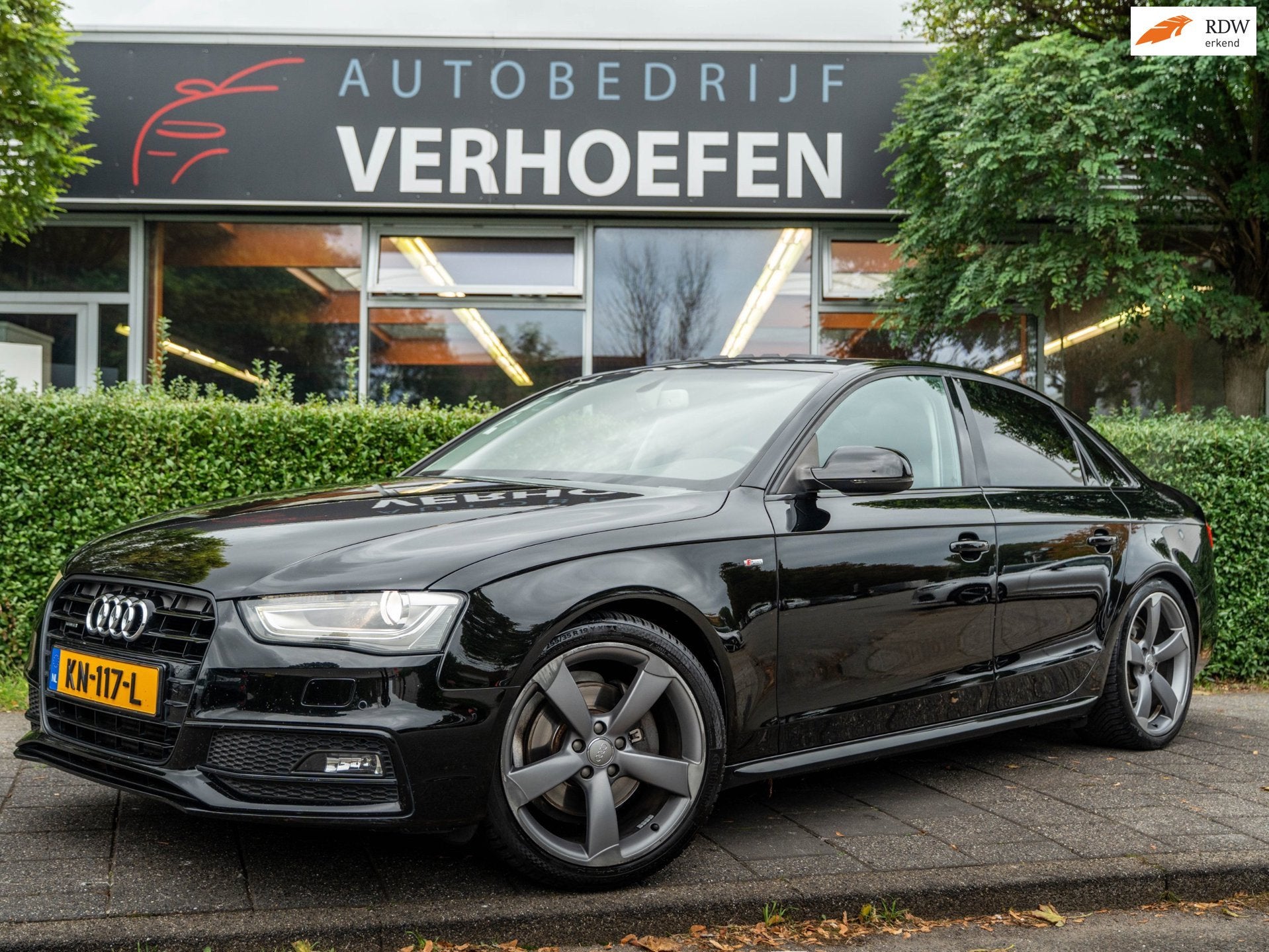 Audi A4 Limousine 2.0 TFSI quattro Pro Line S | FULL OPTION, Auto's, Automaat, Euro 5, 15 km/l, Gebruikt